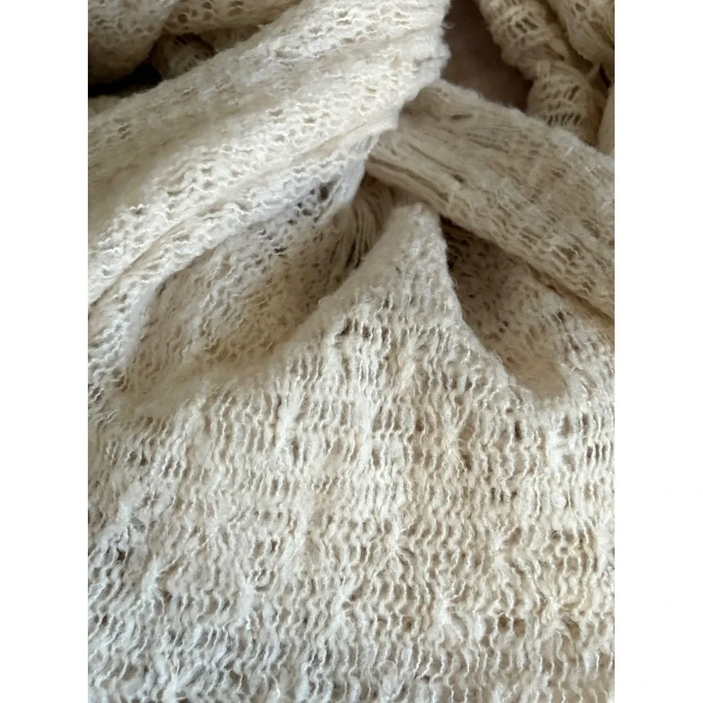 NWOT Paula Bianco Infinity Scarf Super Soft!‎